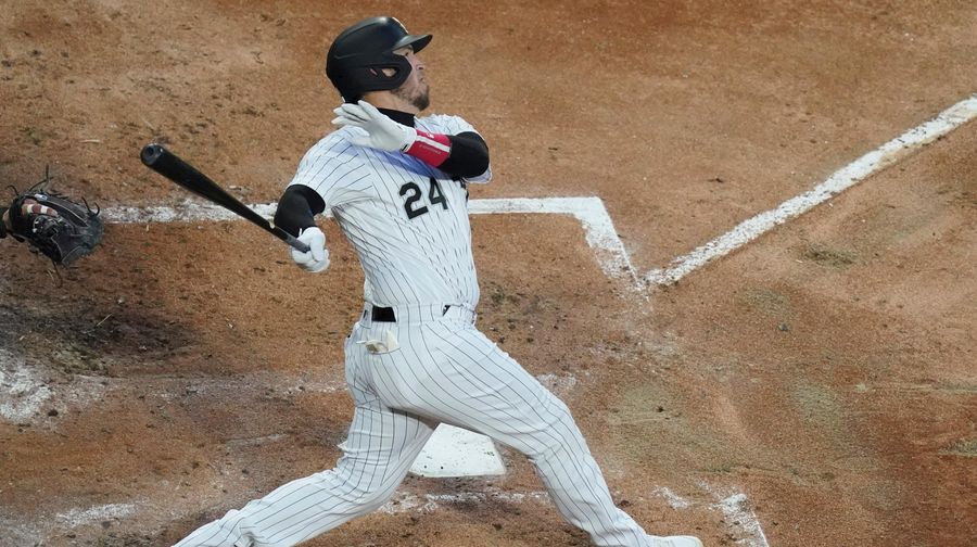Why won’t anyone pitch to Yasmani Grandal?
