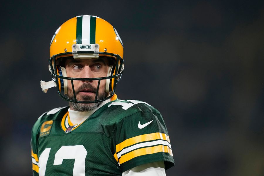 Aaron Rodgers is finally a Jet, now hopefully he can leave us alone for a few months