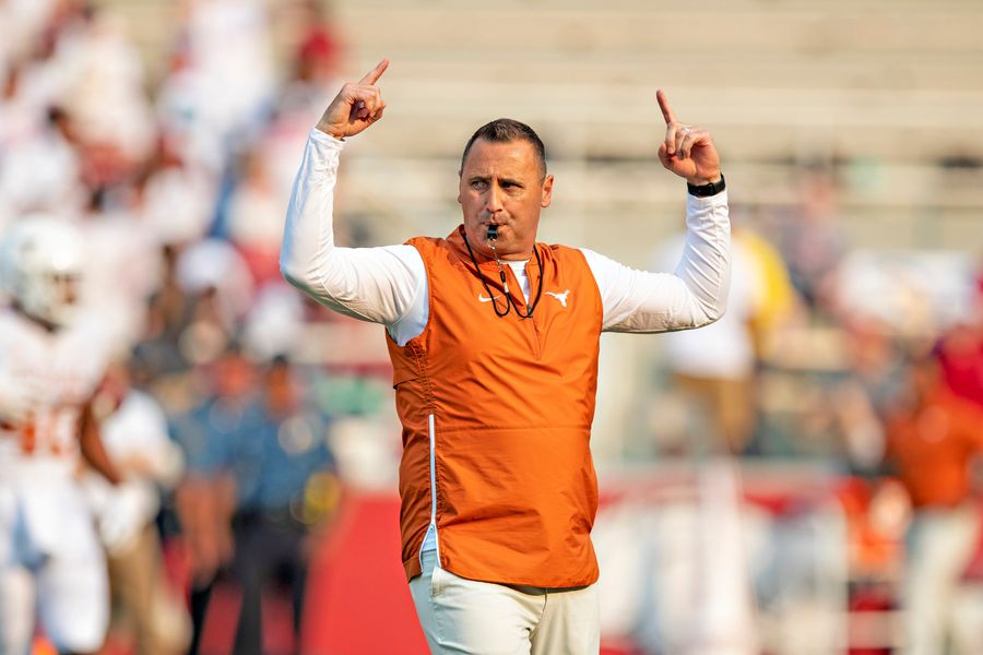 Dear Santa, all I want for Christmas is my college football team to be good