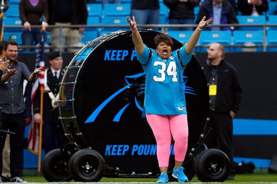 Panthers Used DeAngelo Williams's Mom In Pinktober, Didn't Go To Funeral