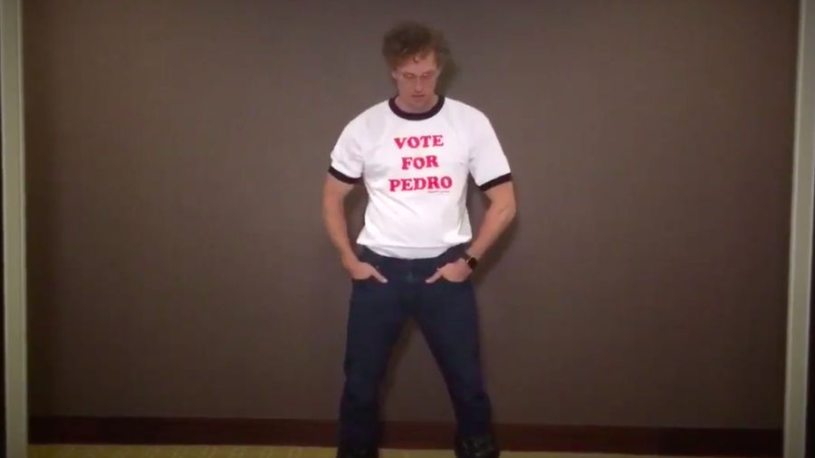 Hunter Pence's Dance Moves Are Somehow Less Awkward Than His Batting Stance<em></em>
