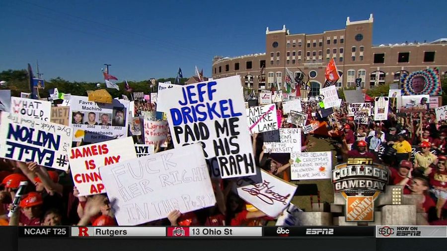 Rape Jokes Everywhere: Your <em>College GameDay</em> Sign Roundup
