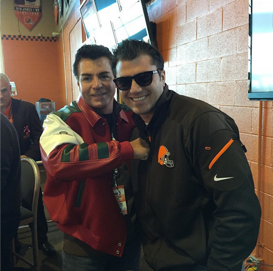Papa John's Ready For Steelers-Browns