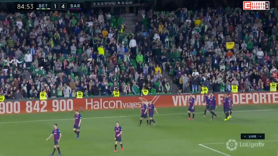 Lionel Messi's Hat Trick Inspired Opposing Supporters To Give Him A Standing Ovation