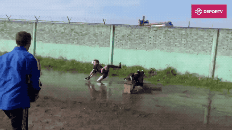 Argentine Soccer Team Puts Keepers Through Batshit Insane Training Regimen