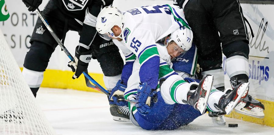 Canucks Ban Video Games On Road Trips, Because <i>Fortnite</i> Is Well On Its Way To Ruining The NHL