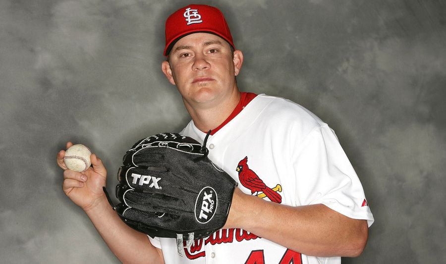 Former Cardinal Jason Isringhausen Shares World's Least Surprising Take On J.R. Smith's Shirtlessness