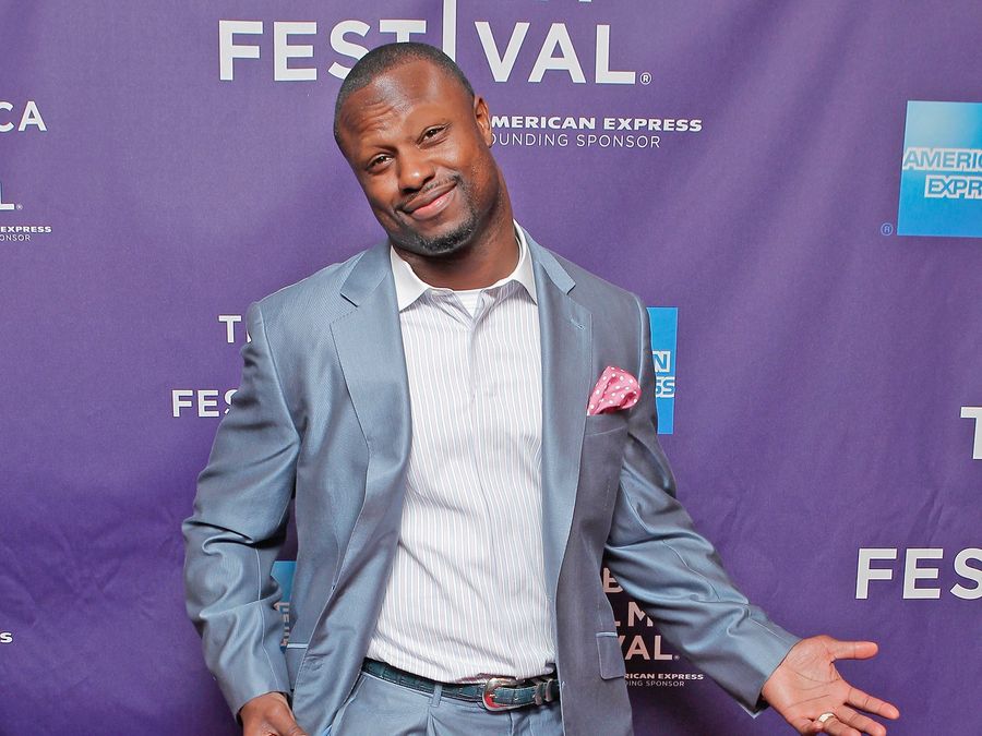 Bart Scott brow beat? Can’t wait!