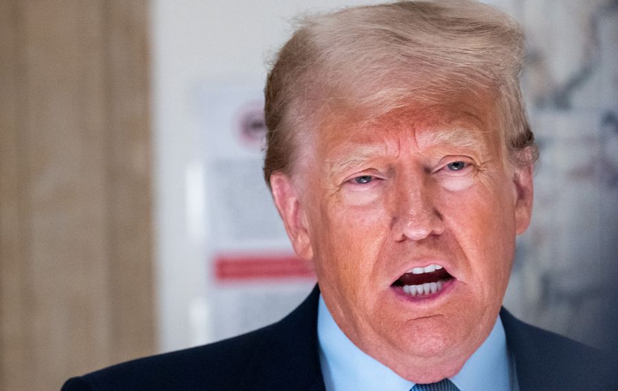 Donald Trump llamó “tontos” a los funcionarios militares, lo que significa que los detractores arrodillados deben una disculpa a los atletas