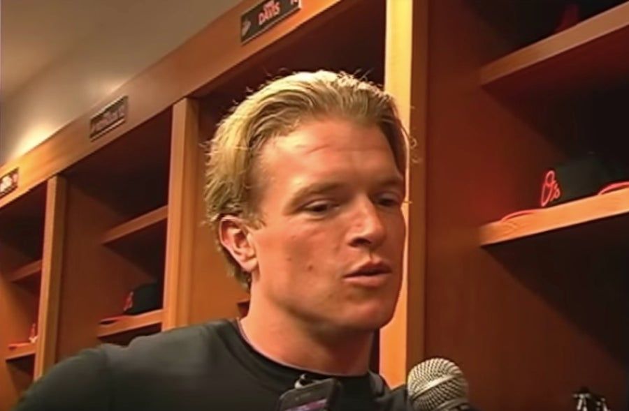 This Video Of Nate McLouth Speaking Spanish Is Fucking Me Up