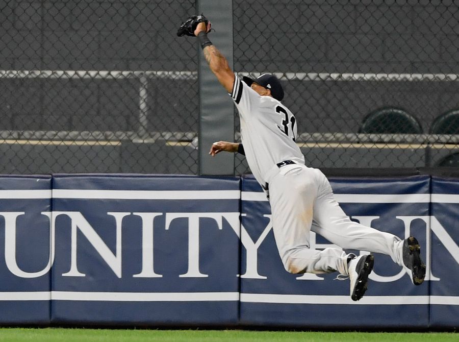 Aaron Hicks Saves The Day, Twice, In Wild Potential Playoff Preview