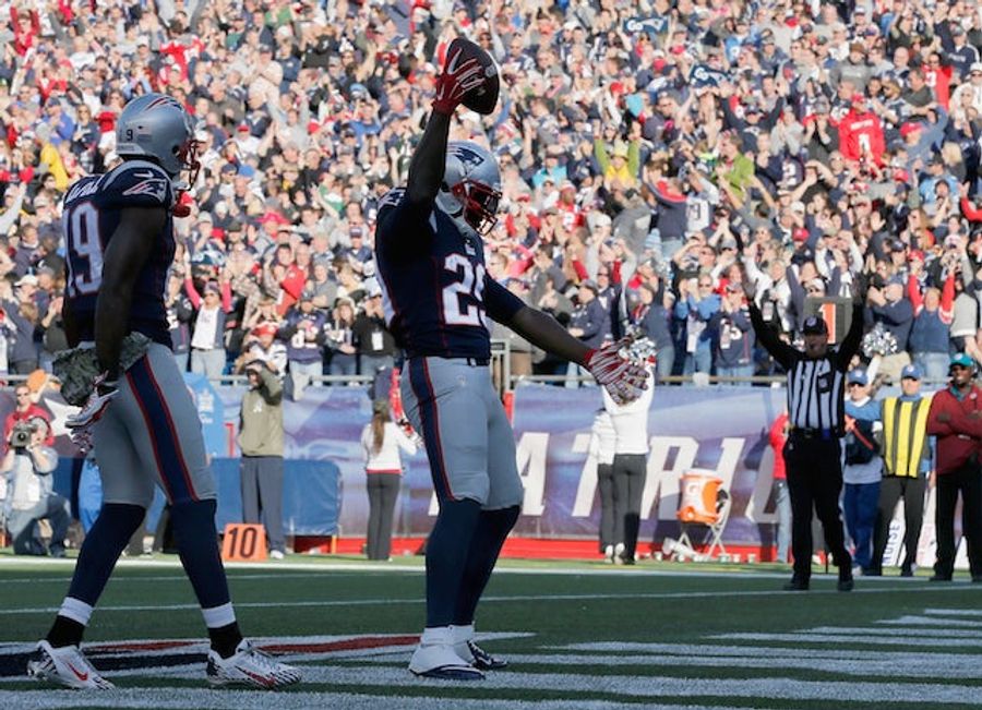 LeGarrette Blount Says He Wasn&#39;t Trolling The Steelers With His Dance