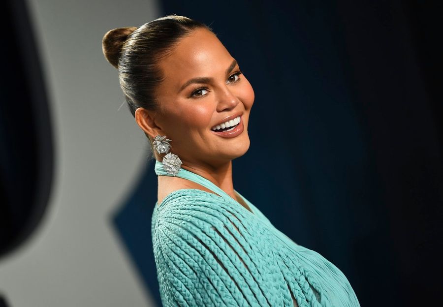 Another thing to envy about Chrissy Teigen: She managed to escape the hellsite that is Twitter