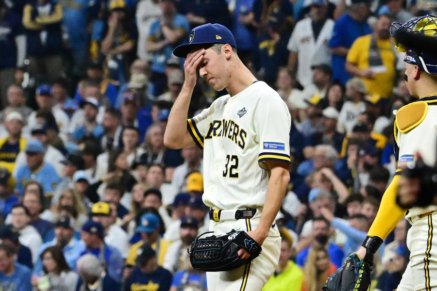 Brewers Need to Flush Game 4 Collapse as World Series Title Awaits