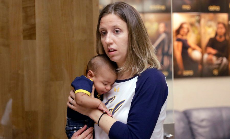 Cal Coach Lindsay Gottlieb Says Southwest Airlines Demanded Proof She Was Her Biracial Son&#39;s Mother