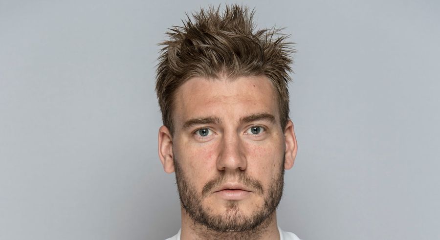 Nicklas Bendtner Decked A Cabbie And Broke His Jaw