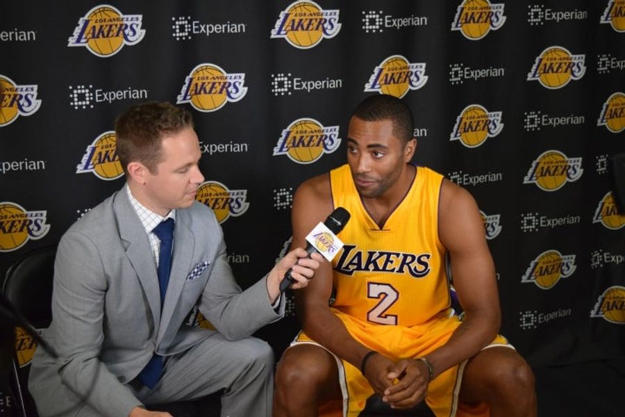 Lakers Guard Wayne Ellington Leaves Team After Father Shot And Killed