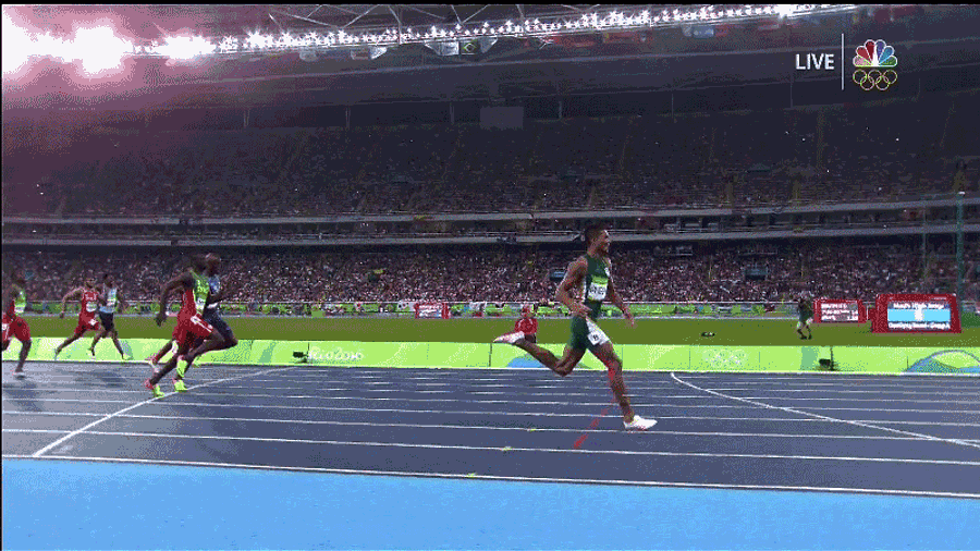 Wayde Van Niekerk Smashes Michael Johnson's 17-Year-Old 400m Record<em></em>