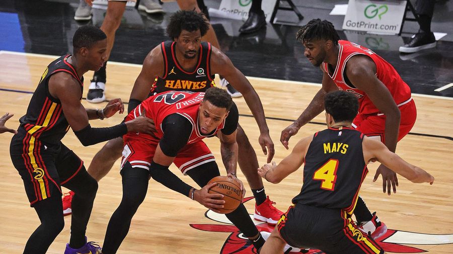 Monday night's Bulls-Hawks game showed how Omicron is owning the NBA