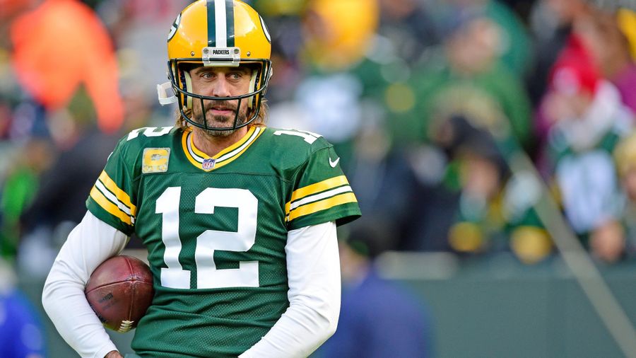 Aaron Rodgers returns to his cocoon