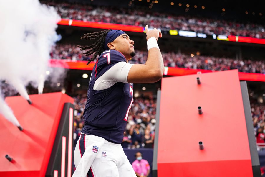 Here's the 1 time the right DOESN'T want athletes to 'stick to sports'