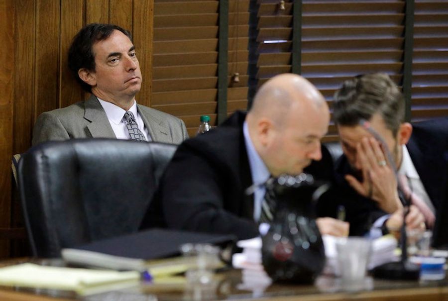 Marriott Ownership Rep Accused Of Playing Erin Andrews Peephole Video For Friends
