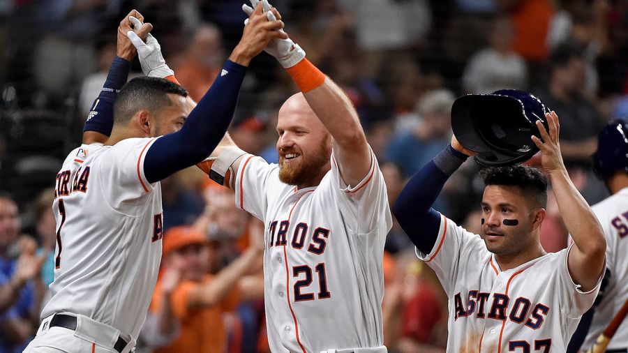 Astros Pillage Rangers Bullpen, Romp Through Nine-Run Inning