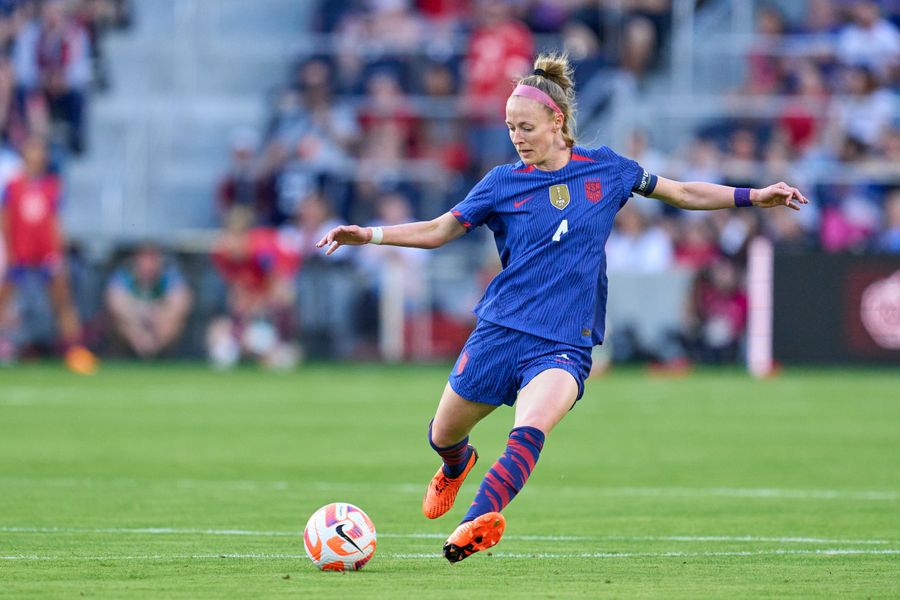 Becky Sauerbrunn’s absence at the World Cup hurts more in the heart than on the field