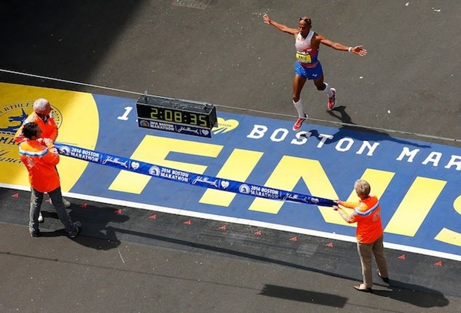 Meb Keflezighi Wins Boston Marathon. Holy Shit.