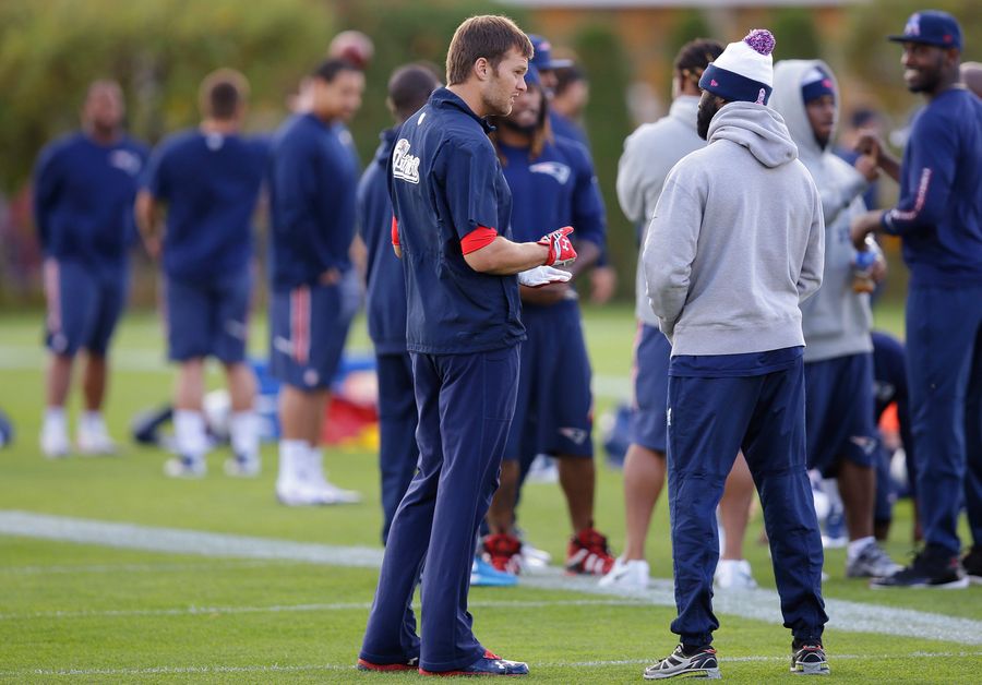 Tom Brady Rolled His Ankle But He&#39;s Good To Go