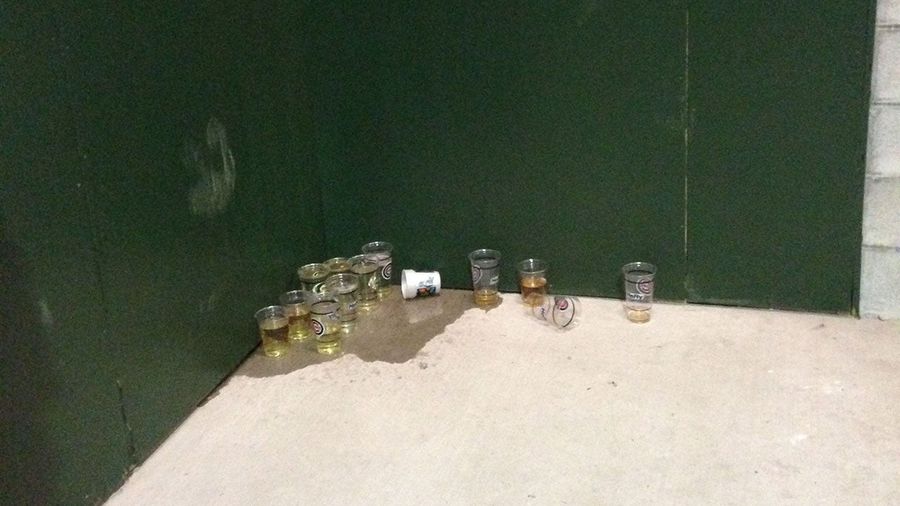 Fans At Wrigley Field Are Resorting To Peeing In Cups