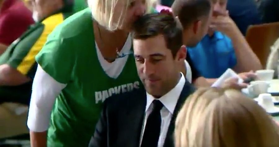 Aaron Rodgers Meets A Fan