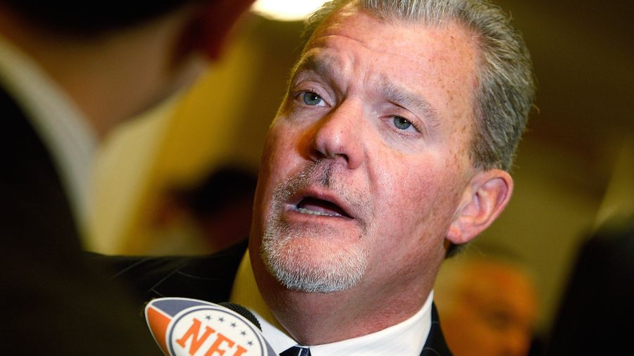 Colts Owner Jim Irsay Tweets Photo Of Nude Woman