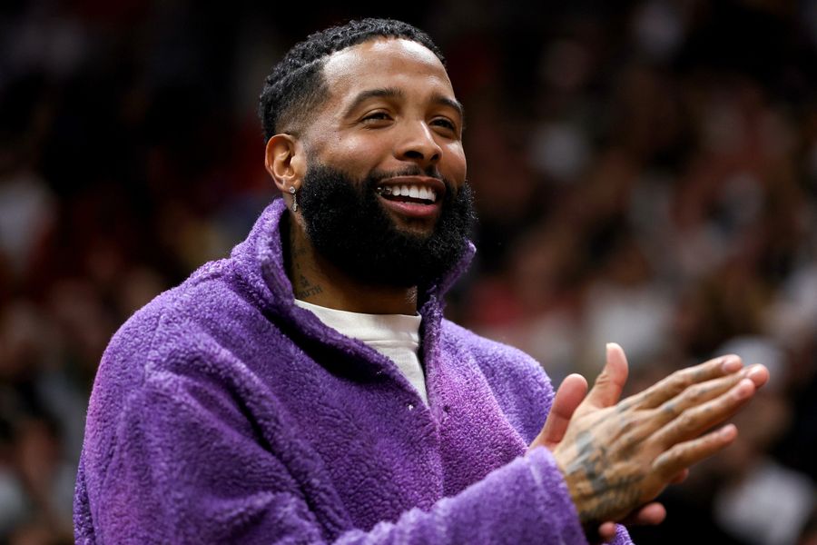 Five NFL rumors you missed while watching college basketball
