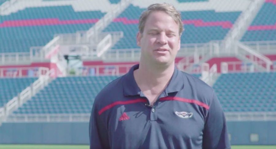 Lane Kiffin Shows His Acting Chops During Surprise Scholarship Prank