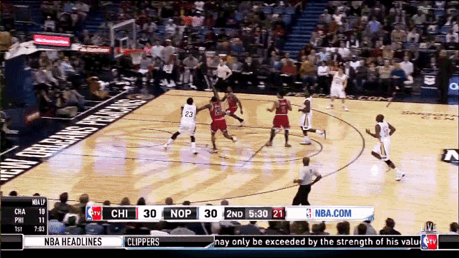 Anthony Davis Falls Off Rim, Hits Floor Hard After Alley-Oop