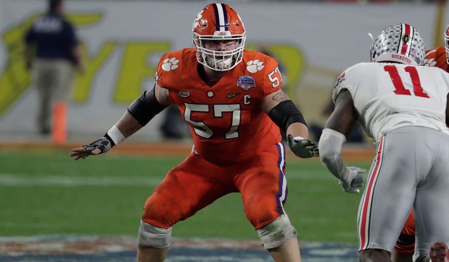 Clemson Director Of Sports Medicine Not Into Scientific Studies, Very Into Knee Braces