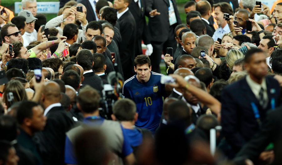 Maradona Calls Messi's Golden Ball Win A "Marketing Plan"