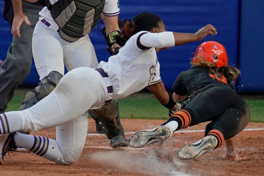 Eat it, Javy Baez! Here’s a Cinderella-saving squeeze-play, a ‘caught stealing/unassisted/by catcher,’ a dinger hitting a moving freight train & a buzzer beater