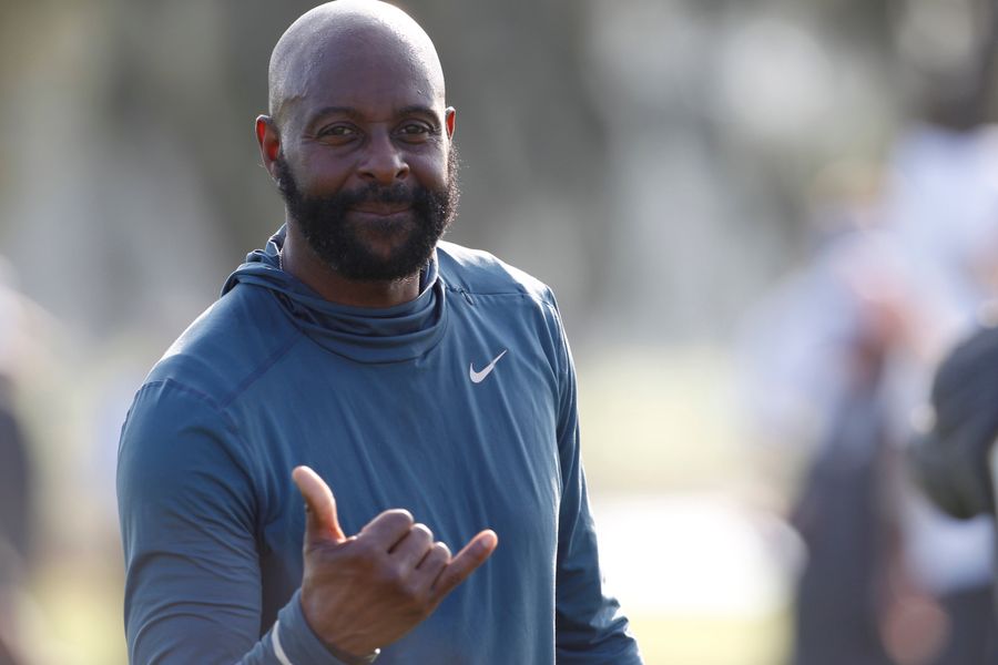 Nobody Tweets Like An Old Person Better Than Jerry Rice