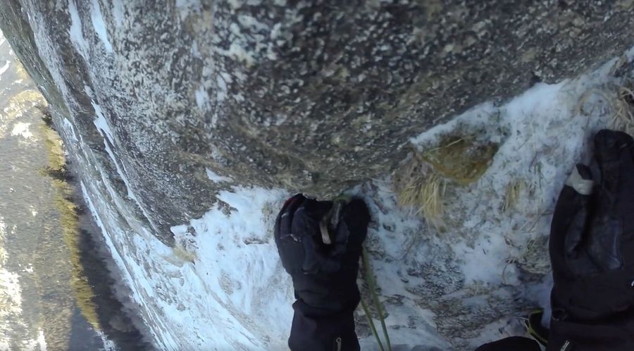 Stuck Ice Climber Saves His Ass With Death-Defying Rappel