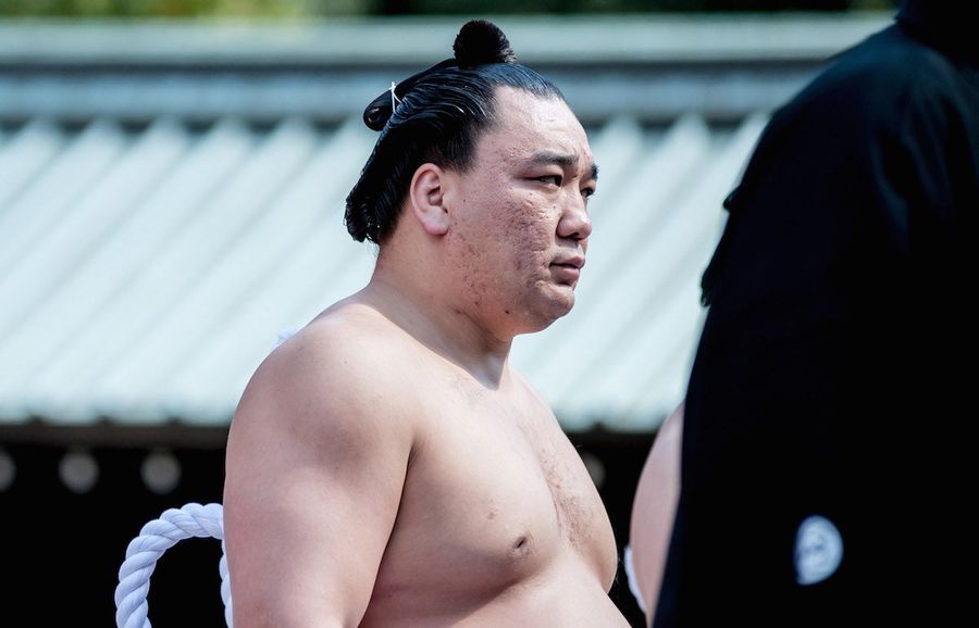 Reports: Yokozuna Harumafuji Kōhei Attacked Rival At Bar, Broke His Skull