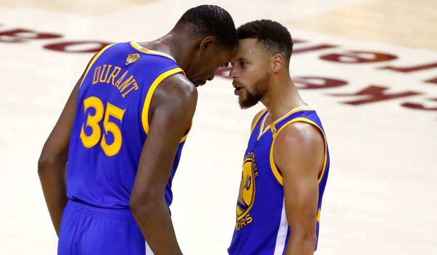 Being A Bandwagon Warriors Fan Is Fun