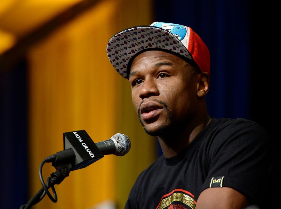 Report: Floyd Mayweather Saw Murder-Suicide Via FaceTime