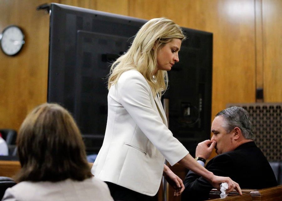 Erin Andrews Accuses Hotels Of Giving Her Stalker Rooms Next To Her When He Asked