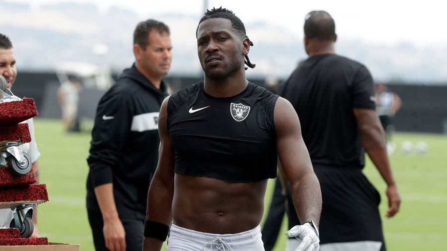 Raiders Void Antonio Brown's Guaranteed Money, So He Finally Demands That They Release Him