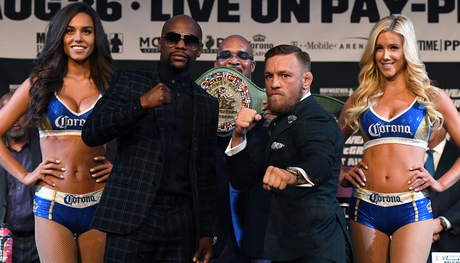 Las Vegas Swells Before A Fight