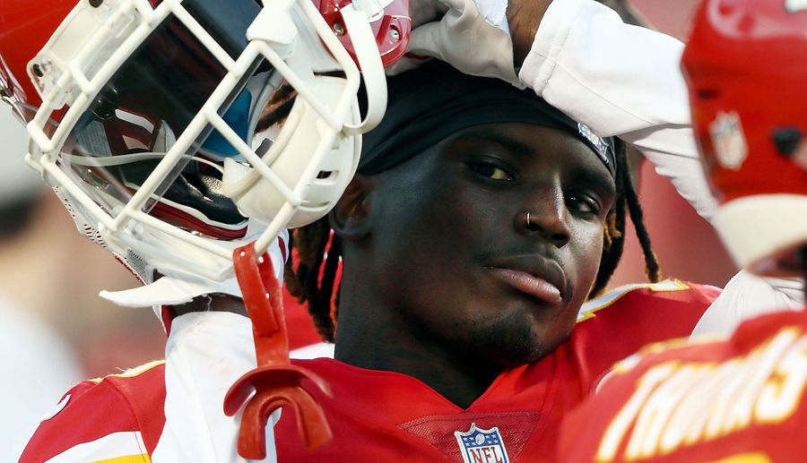 Chiefs Suspend Tyreek Hill After Audio Leaks Of Him Threatening Fiancée