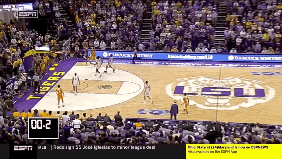 Grant Williams Missed A Game-Tying Shot Because He Used His Right Hand At The Wrong Time