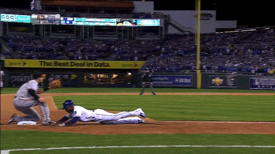 Jarrod Dyson Claims An Oriole Deliberately Kneed Him In The Head